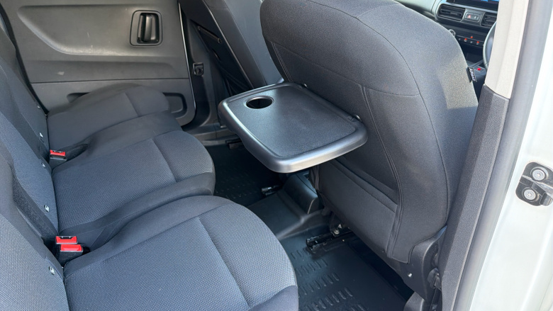 Peugeot Partner Long Diesel 850 1.5 BlueHDi 100 Professional Premium Crew Van